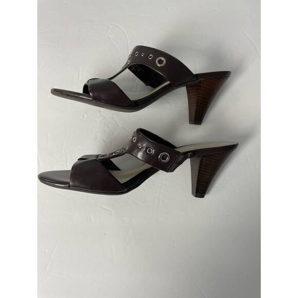 East 5th chocolate brown studded 3" heel sandals women's size 8M - Picture 3 of 6